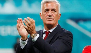 Football: Soccer-Algeria keep faith with Petkovic, extend deal to 2028 ahead of World Cup