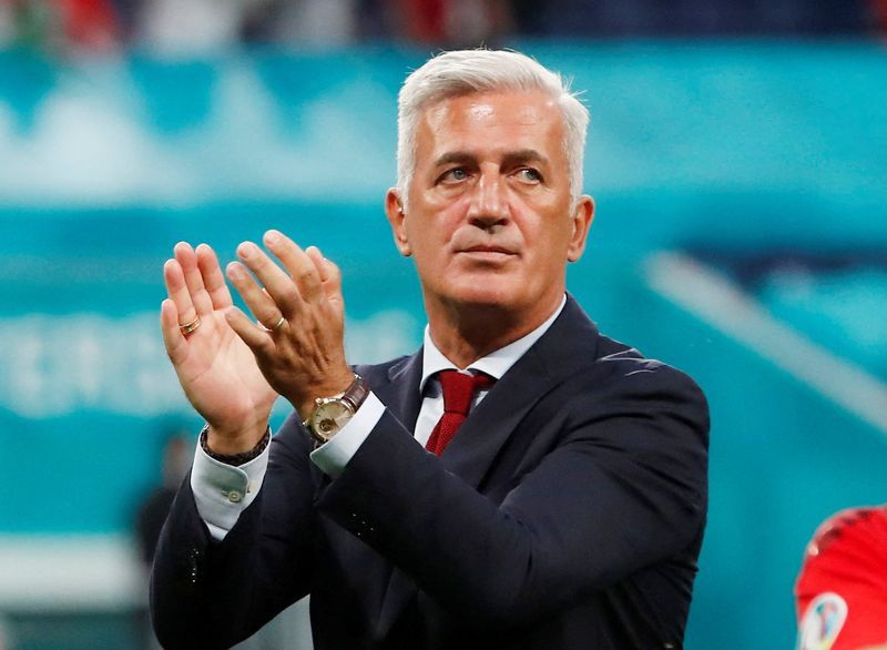 Football: Soccer-Algeria keep faith with Petkovic, extend deal to 2028 ahead of World Cup