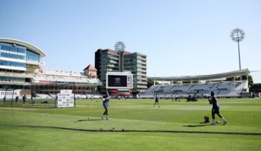 Cricket: Cricket-New Zealand win toss and opt to bat against England