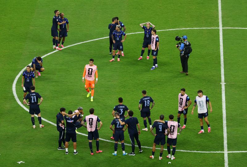 Football: Soccer-Uruguay's World Cup ends in failure, friction and no wins