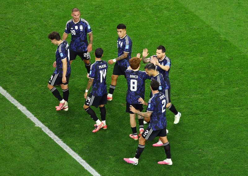 Football: Soccer-Argentina's depth a warning to rivals heading into World Cup knockouts