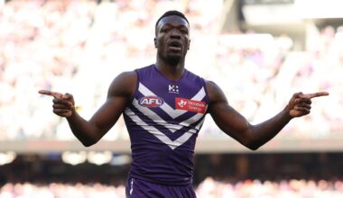 Live AFL 2026, Fremantle Dockers vs Gold Coast Suns, Round 16