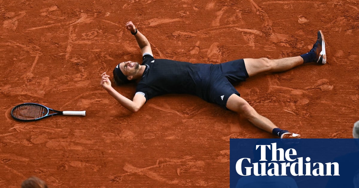 Alexander Zverev wins first grand slam after holding off Cobolli in French Open | French Open 2026