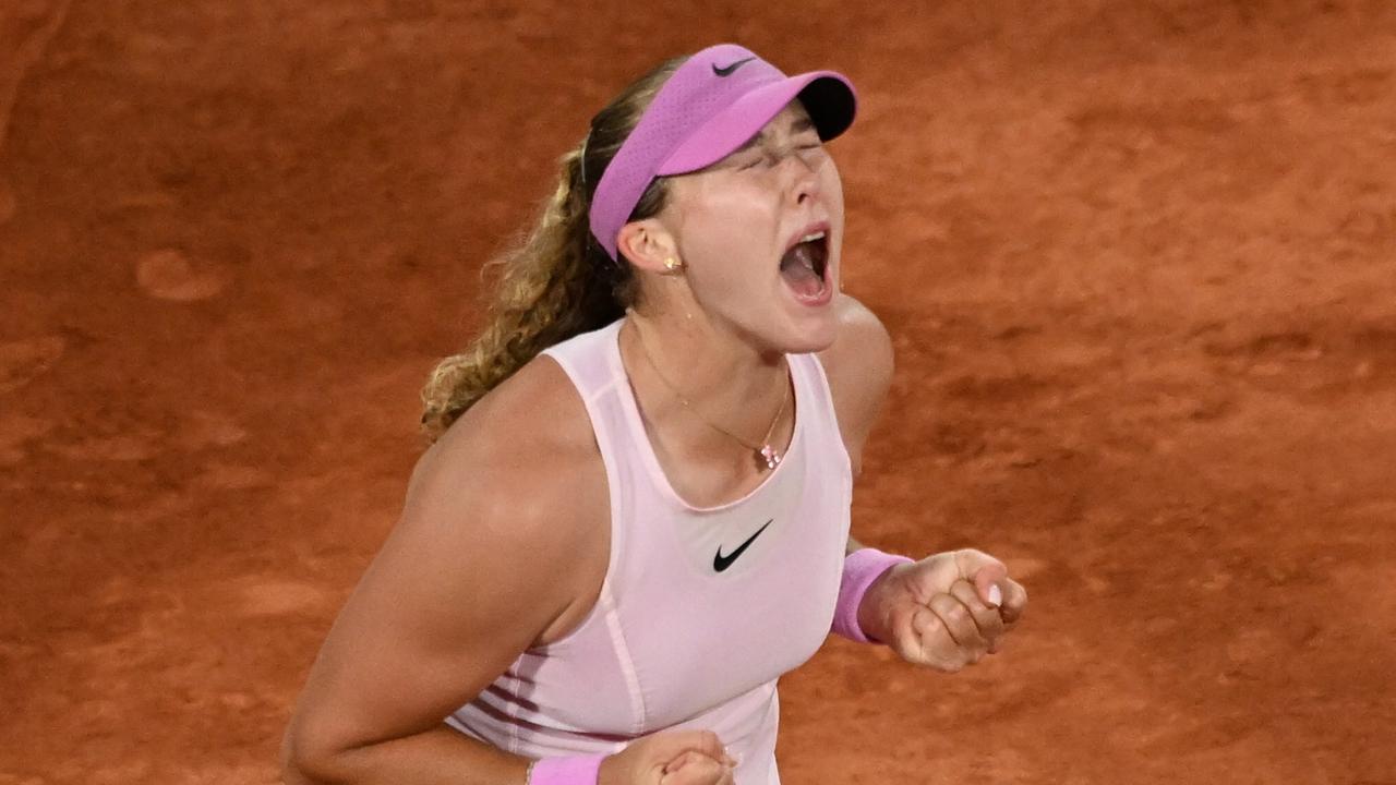 ‘Never seen that before’: French Open controversy erupts as teen stuns rival before handshake snub