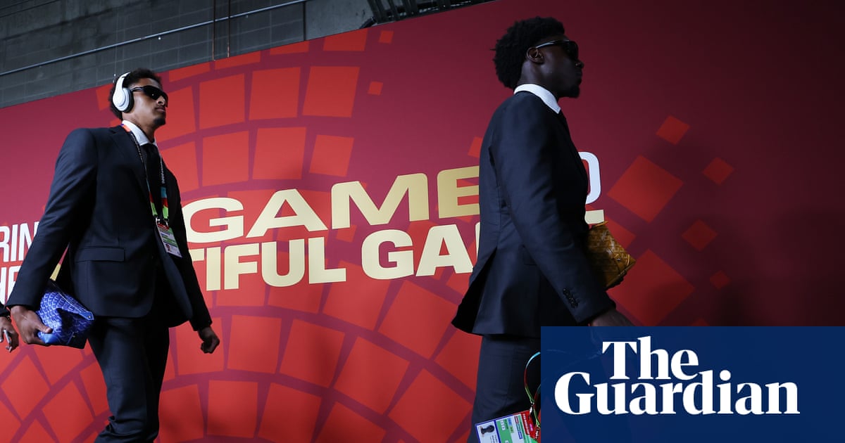 Fashion goals: Socceroos trade kit bags for it-bags as they level up off-field style | Fashion