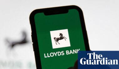 Lloyds Banking Group to hire 300 tech experts to work on AI | Lloyds Banking Group