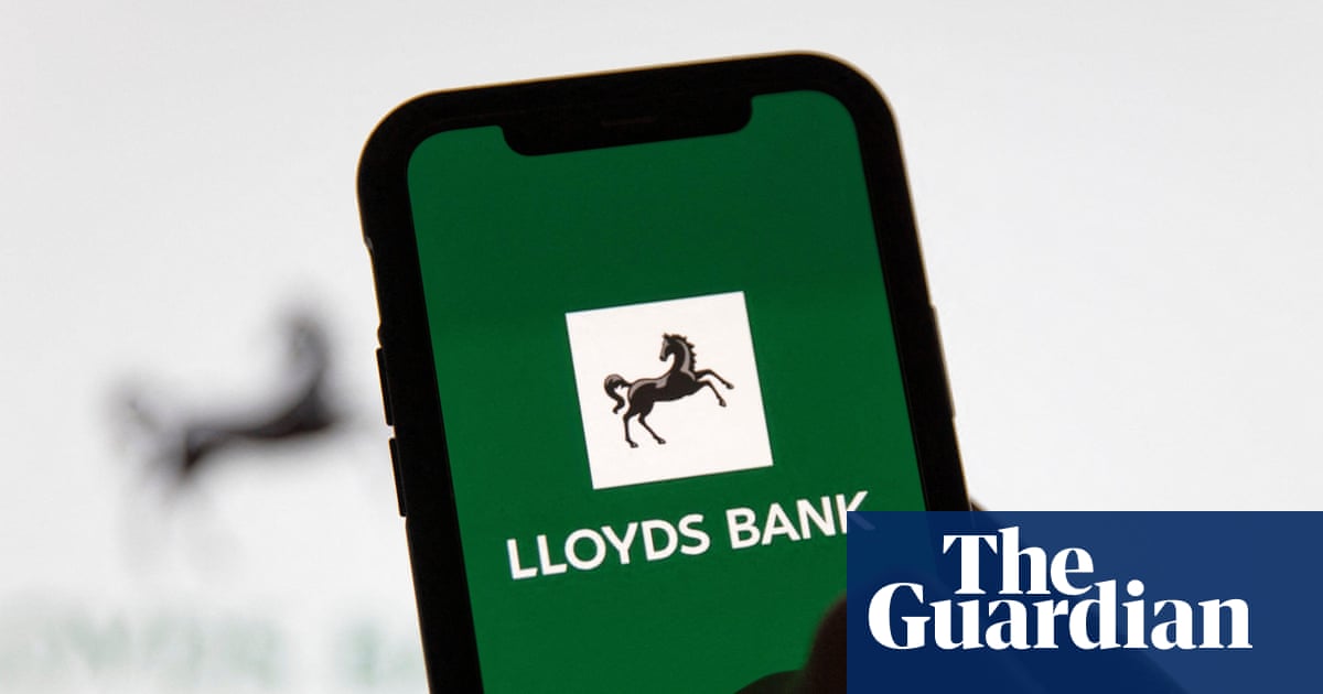 Lloyds Banking Group to hire 300 tech experts to work on AI | Lloyds Banking Group