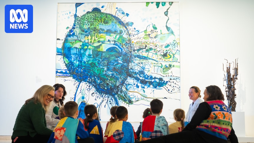 Art Gallery of NSW Super Art Heroes program uses storytelling to engage young creative minds