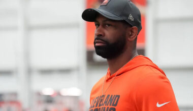 NFL insider shuts down idea of Cleveland Browns making a second big time trade to follow up the Myles Garrett move