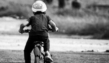 Cycling lessons for children at sports centre in Greenock this summer