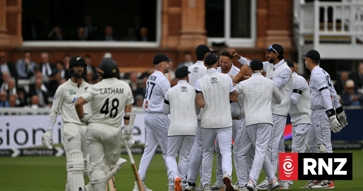 Cricket: Black Caps on the back foot against England at Lord's