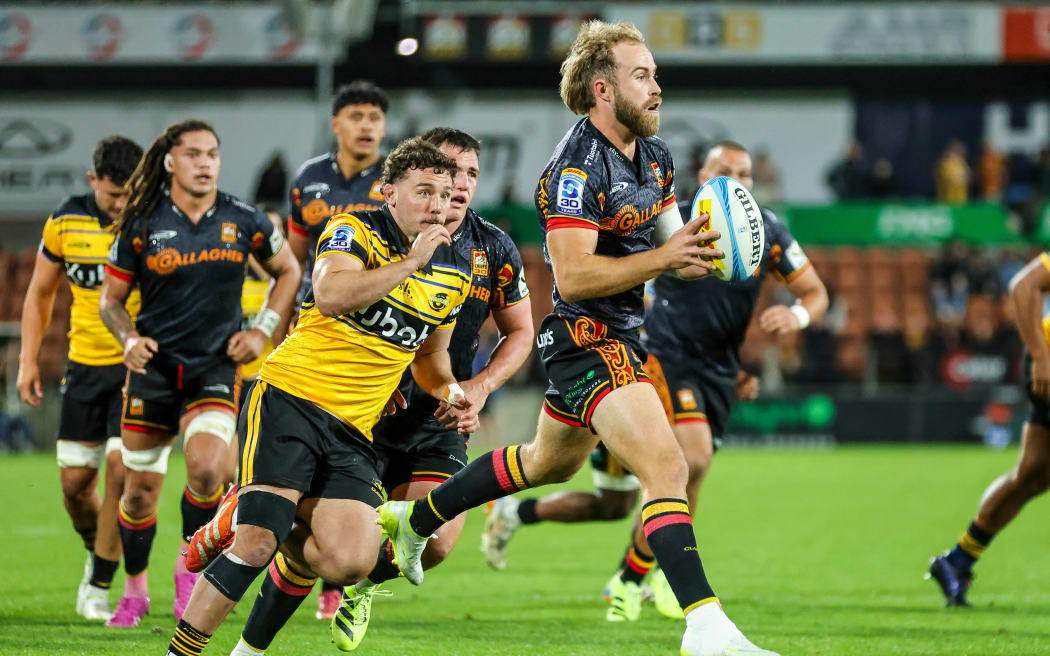 Chiefs' Xavier Roe attacks during their Super Rugby Pacific match against the Hurricanes at FMG Stadium, Hamilton, 18 April 2026. Photo: DJ Mills / Photosport