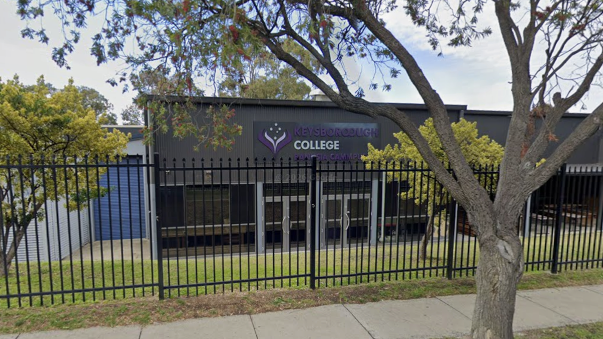 Teen boy charged after girl allegedly abducted outside Keysborough Secondary College in southeast Melbourne