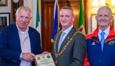 Lord Mayor honours the famous boxing Buckley family from Mallow in City Hall with a reception