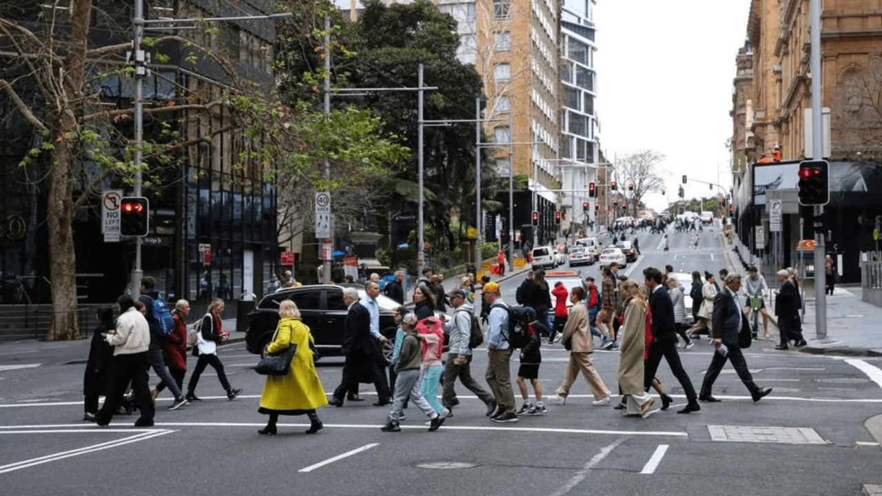 More than 1.5 million Australians are now considered at risk of mortgage stress, according to new research. Picture: NewsWire/ Gaye Gerard