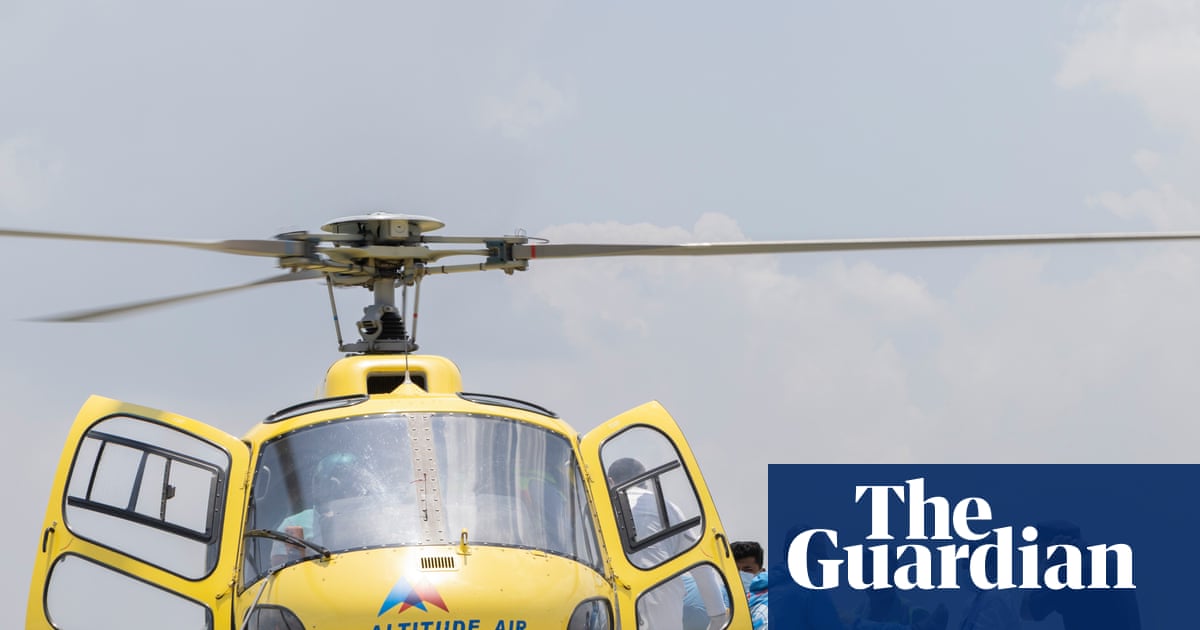 Missing Sherpa guide found alive on Everest after funeral rites had begun | Mount Everest