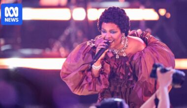 Lauryn Hill honoured with Living Legend Icon Award at BET Awards