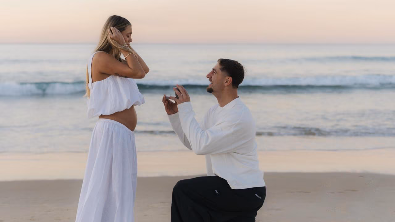 Rugby star Zac Lomax pops the question to police officer partner