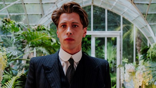 Pierre Gervais stars as Rene Magritte in this Surrealist murder mystery.