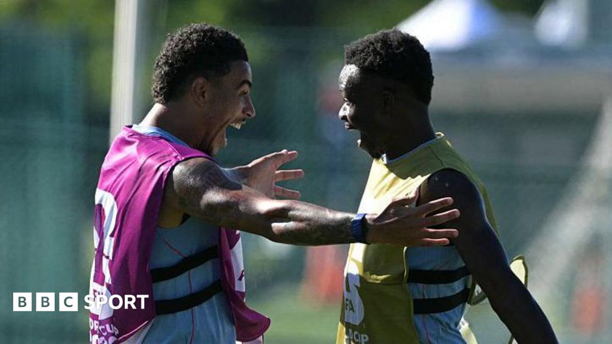 Bukayo Saka and Morgan Rogers