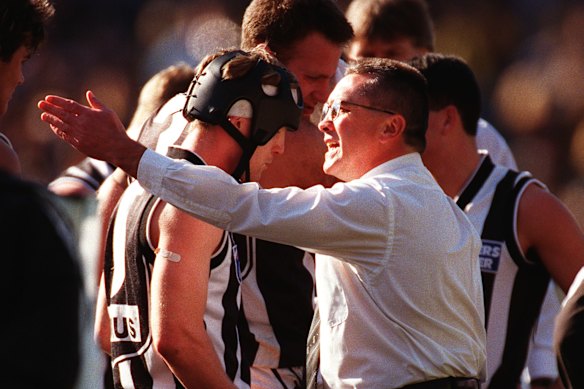Collingwood coach Tony Shaw in the 1998 clash against Richmond.