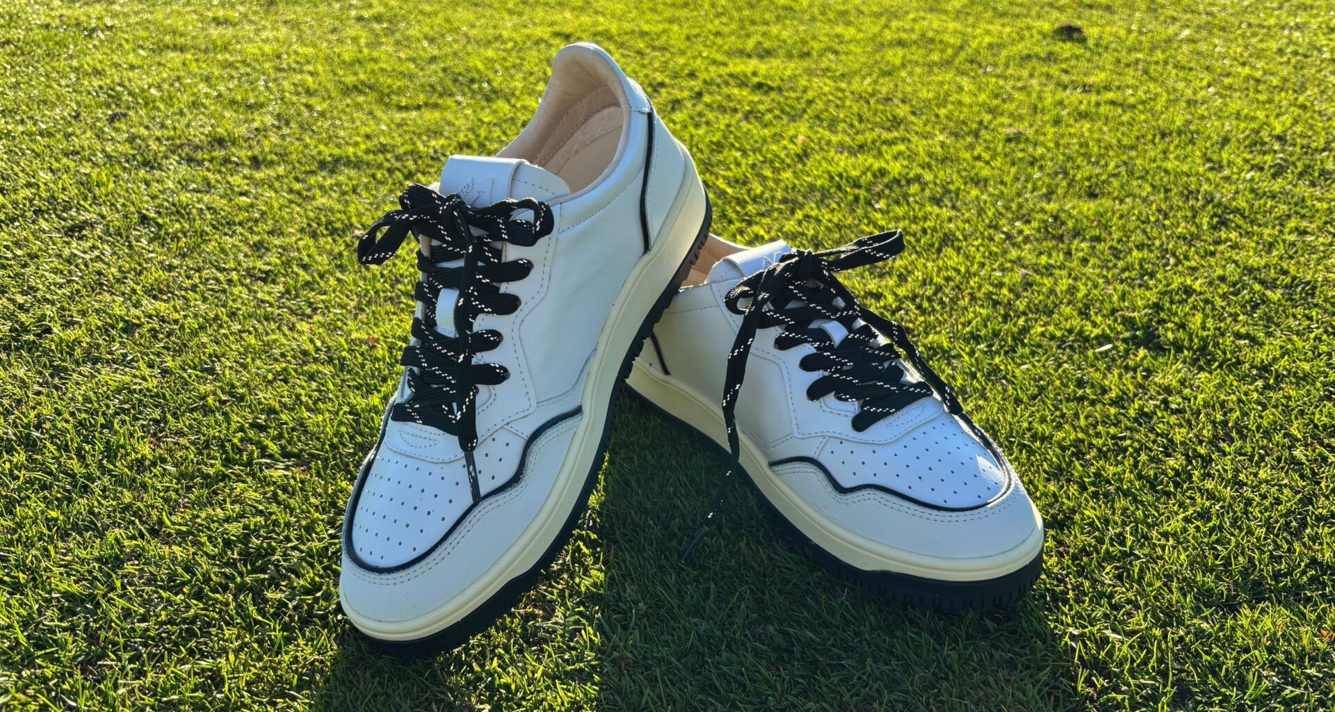 Autry Women's Golf Low Shoe Review