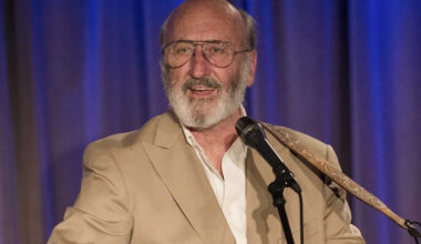 Noel Stookey Says He Never Meant to 'Demean' The Beatles with Pointed Lyric in Peter, Paul and Mary's ‘I Dig Rock and Roll Music’