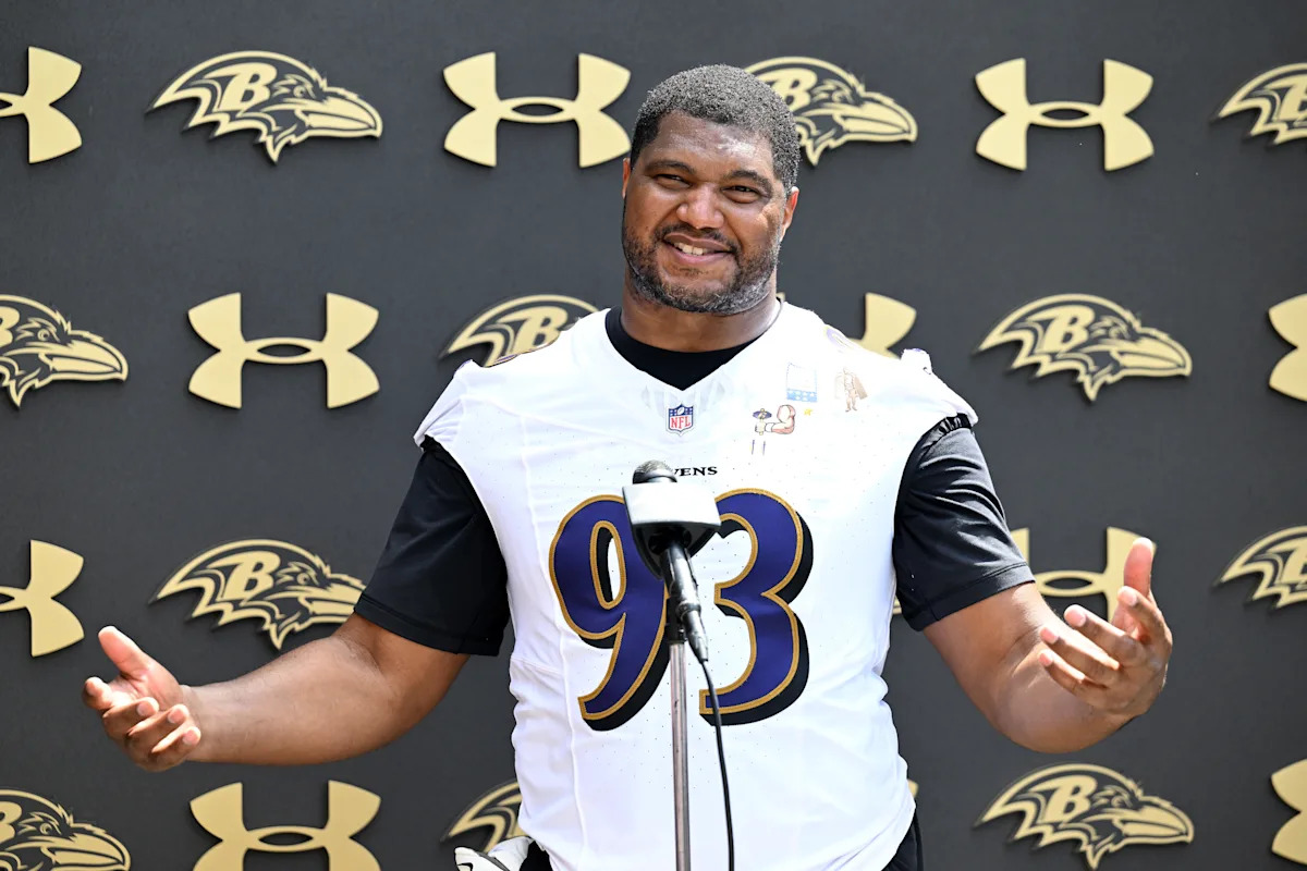 Calais Campbell still loves football at 39, expects 19th NFL season with Ravens to be his last