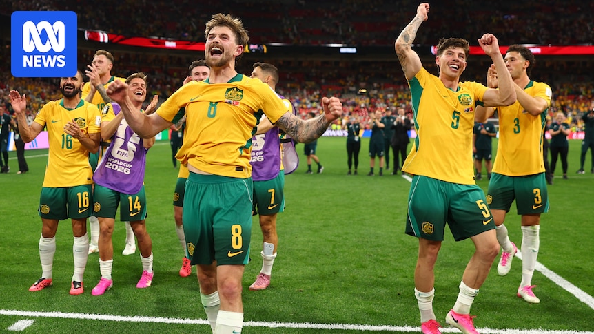 World Cup: Socceroos down Türkiye with Nestory Irankunda and Connor Metcalfe's wondergoals