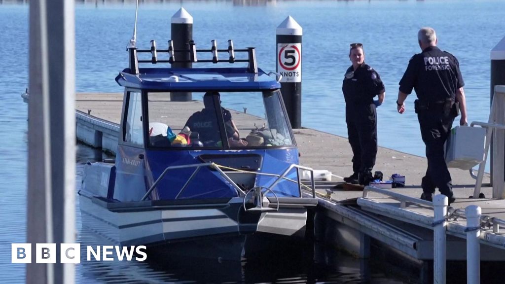 Man dies after bitten by shark in Western Australia, police say - BBC