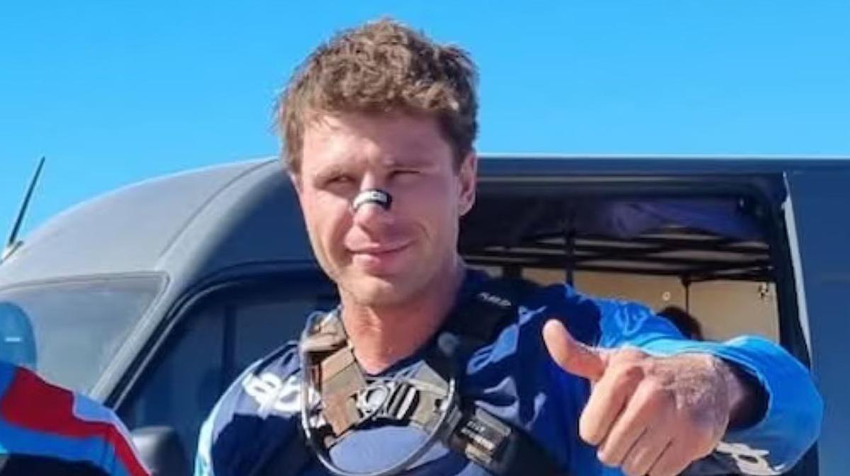 Grieving father pours heart out after son Matthew Bielefeld dies in Finke Desert Race