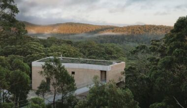 EA House by Bokey Grant