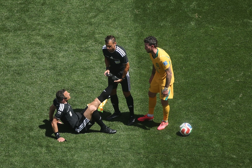 Referee Felix Zwayer went down with cramp.