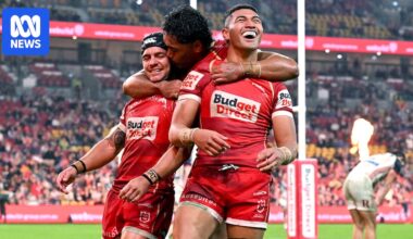 Isaiya Katoa stars as Dolphins record sixth-straight win with 48-10 smashing of Sydney Roosters