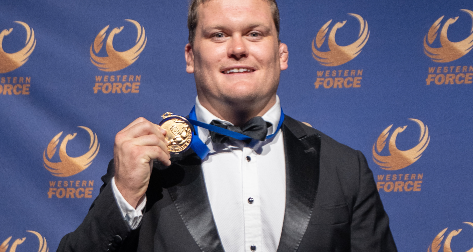 Who are the contenders for the 2026 Nathan Sharpe medal?