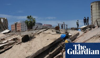 Venezuela earthquakes: death toll rises again to more than 1,400 | Venezuela