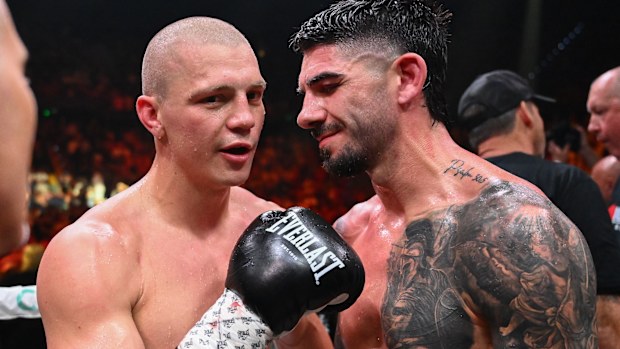 Nikita Tszyu (left) and Michael Zerafa chat after the non-result.