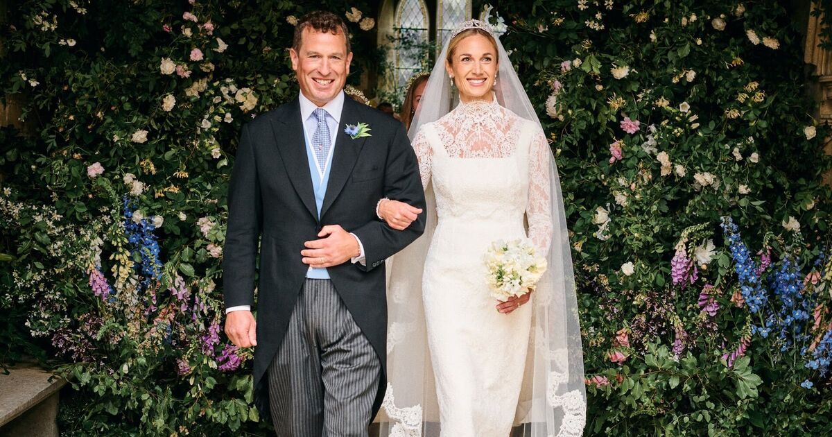 Peter Phillips and Harriet Sperling’s official wedding pictures released | Royal | News