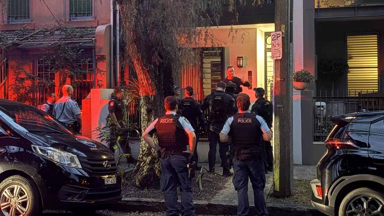 Cops swarm street in Alexandria, Sydney after wild car chase