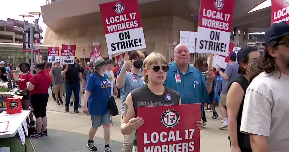 Target Field concession workers go on strike ahead of Twins/Dodgers series