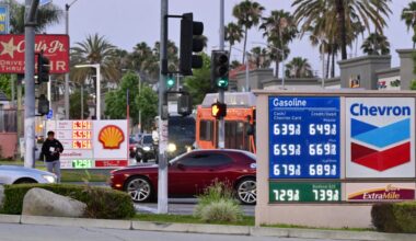 Here's How Much the Iran War Is Costing US Households, According to Moody's