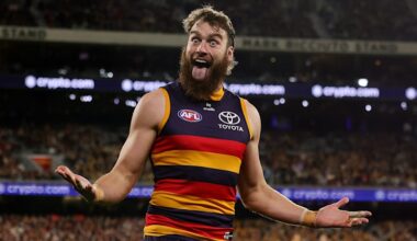 AFL teams and experts tips for round 14: Western Bulldogs and Adelaide Crows name their teams to face off at Marvel Stadium in Melbourne