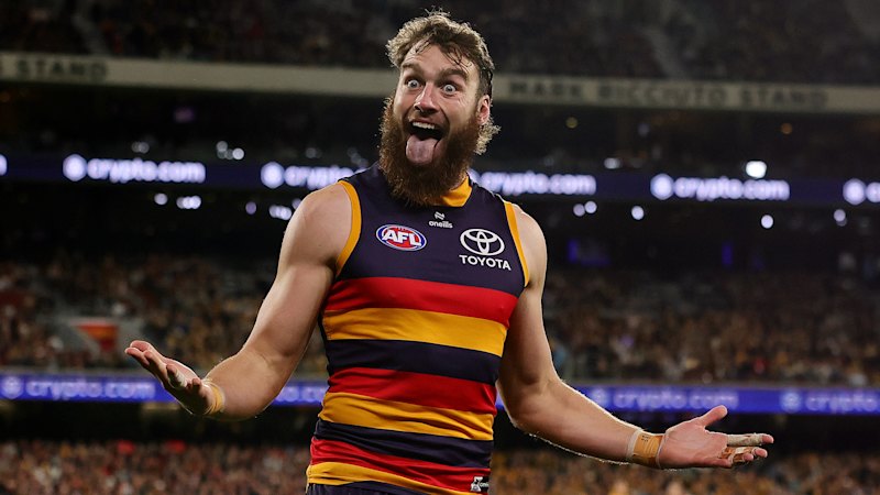 AFL teams and experts tips for round 14: Western Bulldogs and Adelaide Crows name their teams to face off at Marvel Stadium in Melbourne