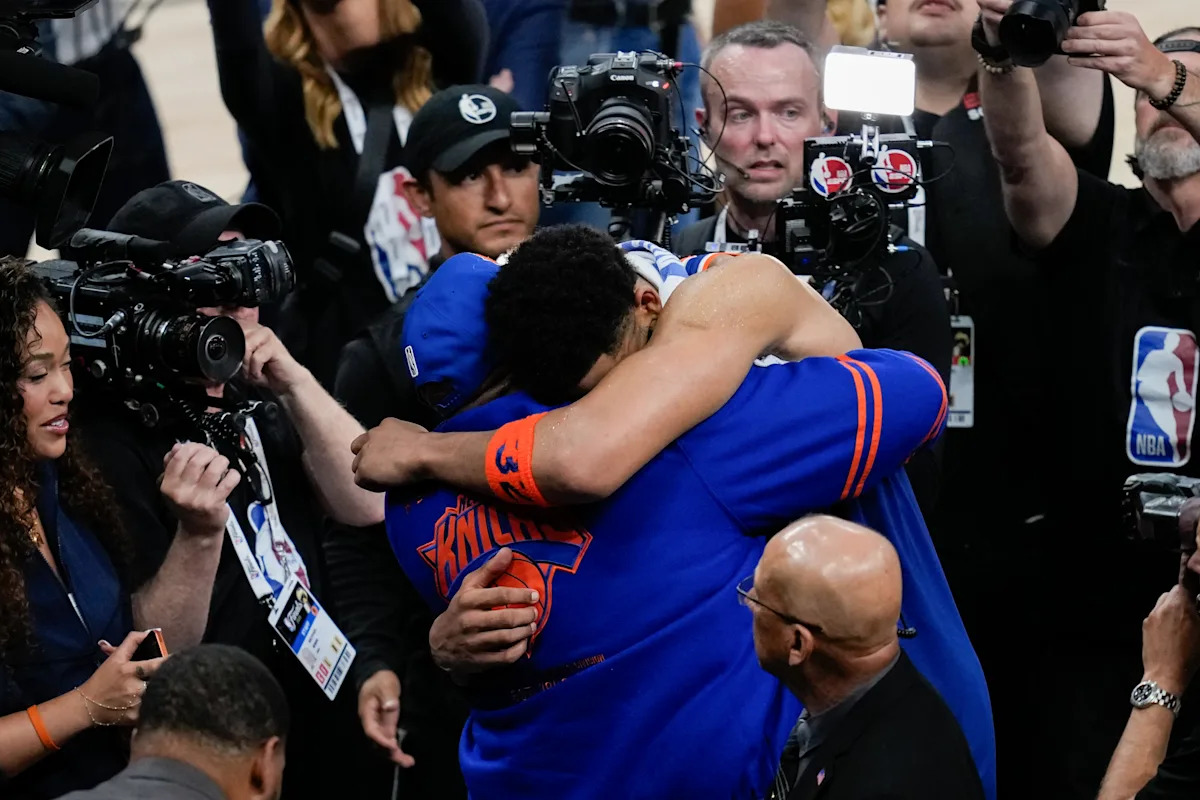 Knicks, up 2-0 in NBA Finals, say the job is far from over. And the Spurs aren't conceding anything