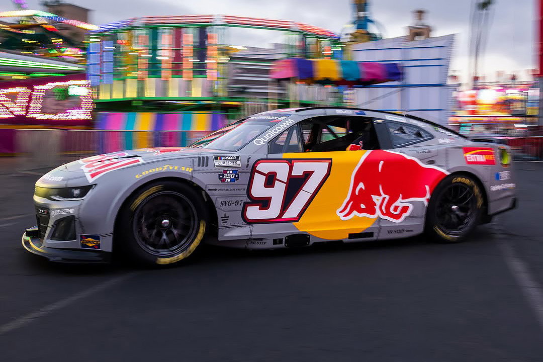 Van Gisbergen to race military-inspired Red Bull livery