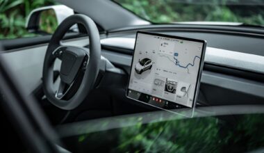 Tesla's Biggest Self-Driving Upgrade Yet Arrives in Australia | Zecar | Reviews