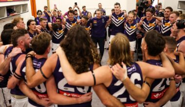 Sydney’s ability to win tight games has put pressure on Fremantle Dockers to hold onto top spot