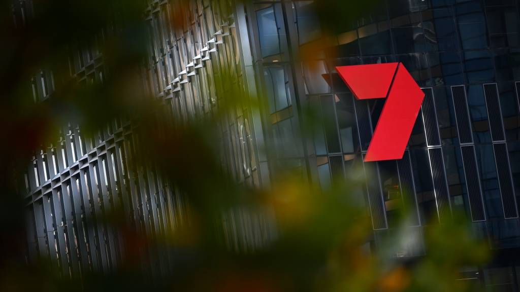 Seven to use AI to write news articles after mass redundancy fallout