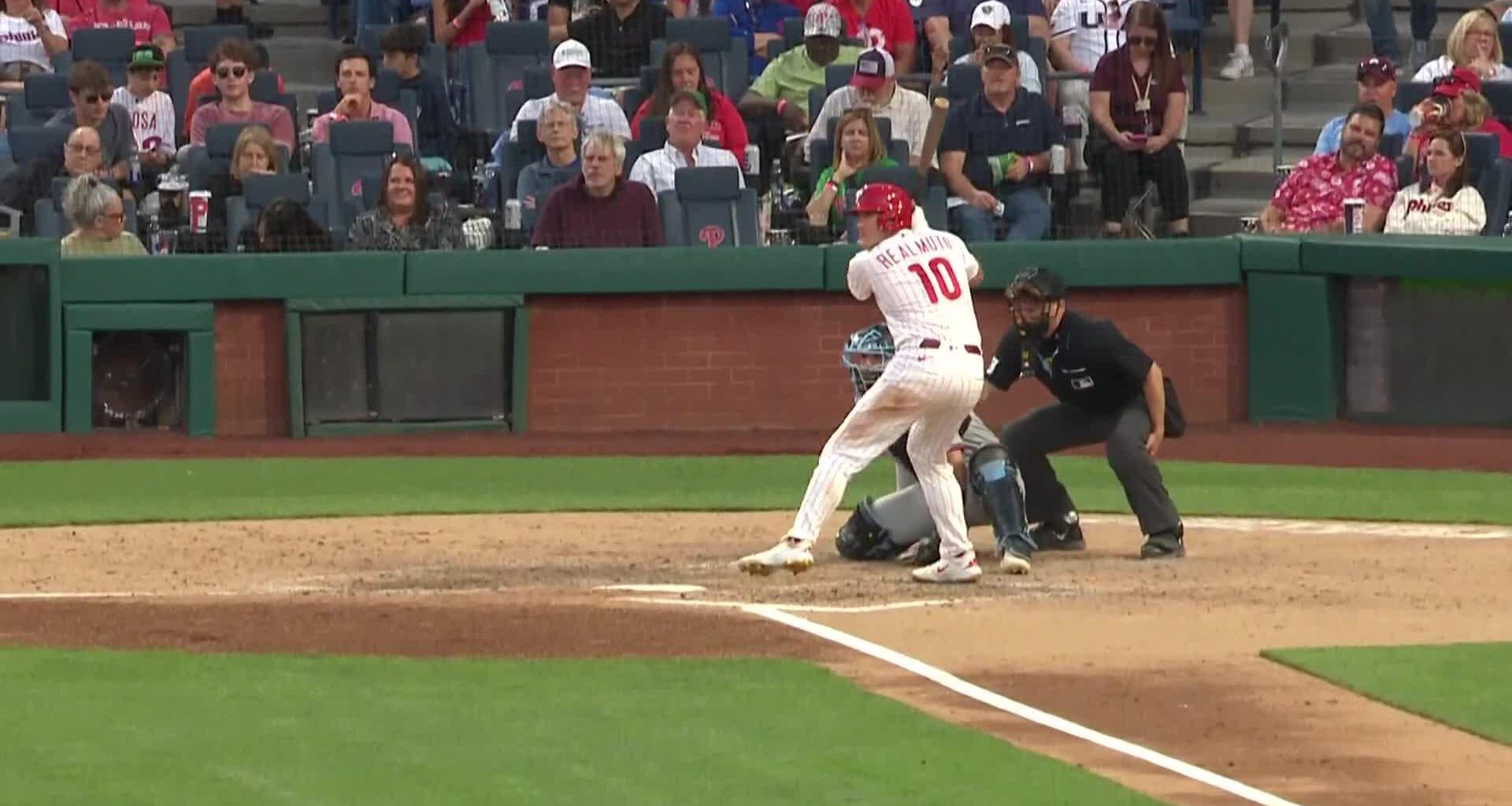 Zack Wheeler strikes out 9 and Rincones homers for first career hit to lift Phillies to 7-0 win