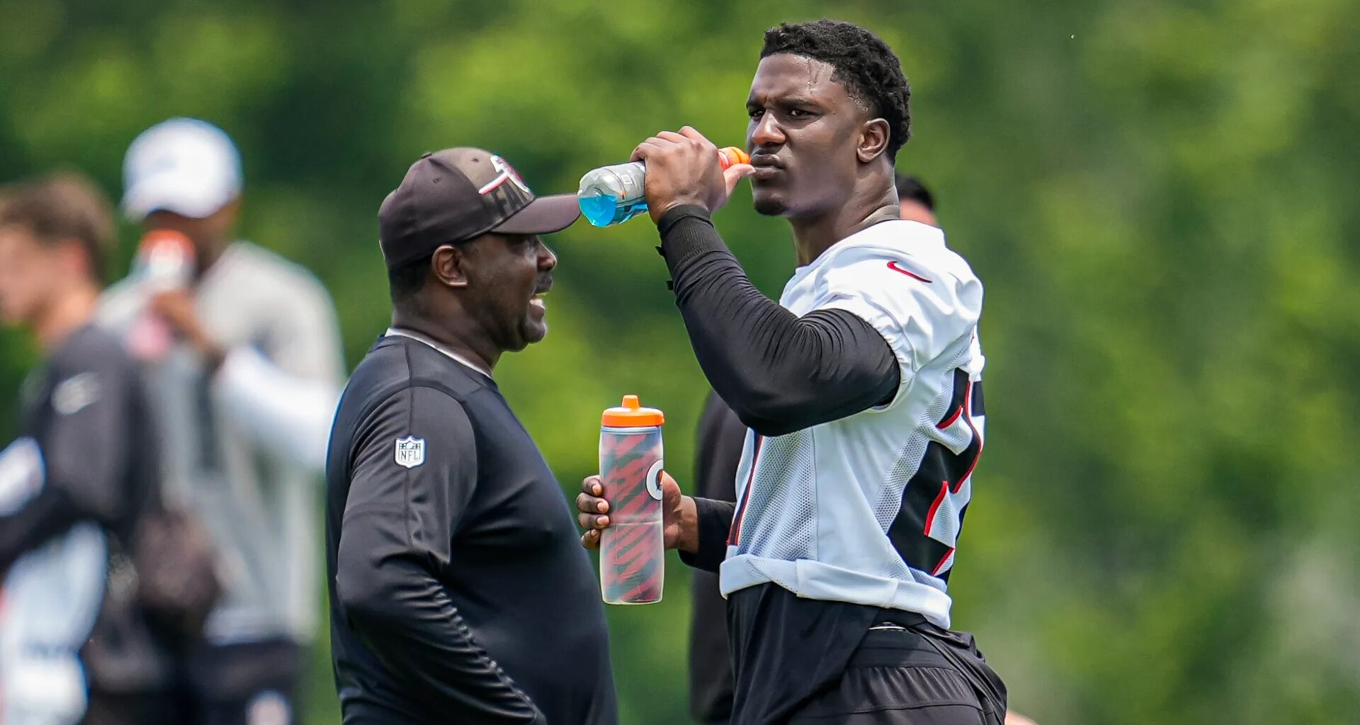 Falcons EDGE James Pearce to attend minicamp: NFL reacts